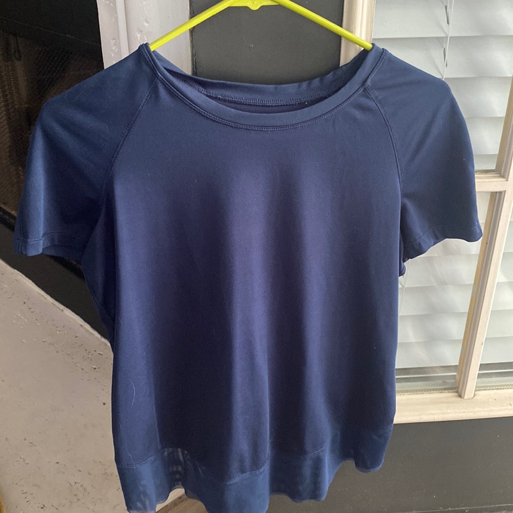 workout top